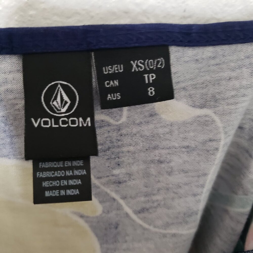Volcom Top - Picture 10 of 10